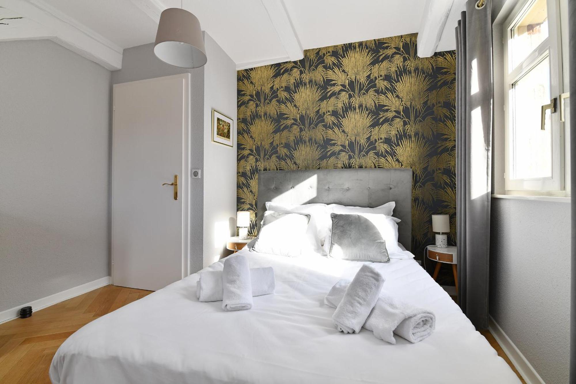 Romantique Appartement Fly Me To The Moon Colmar Exterior foto