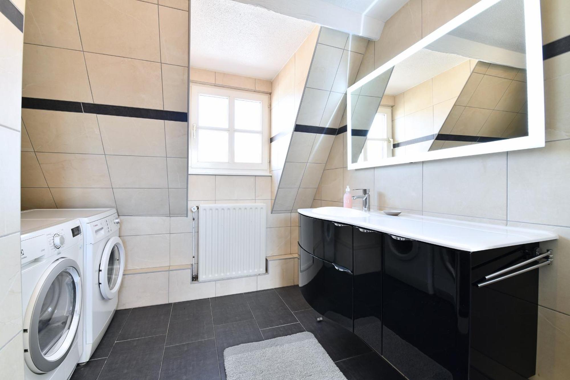 Romantique Appartement Fly Me To The Moon Colmar Exterior foto